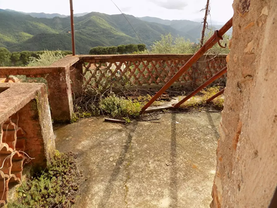 Immagine 16 di Rustico / casale in vendita  a Villanova D'albenga