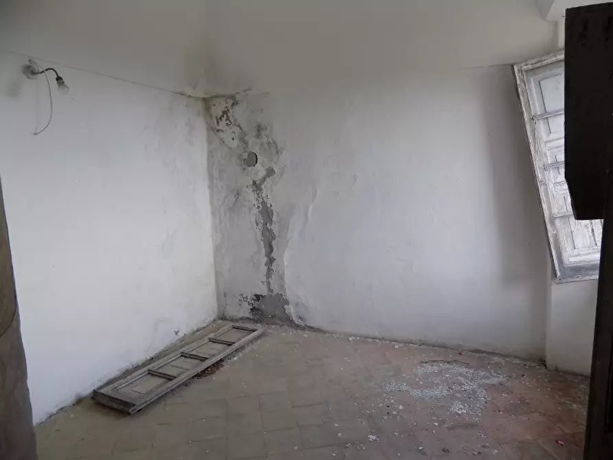 Immagine 24 di Rustico / casale in vendita  a Villanova D'albenga