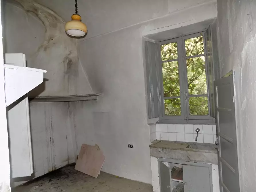 Immagine 28 di Rustico / casale in vendita  a Villanova D'albenga