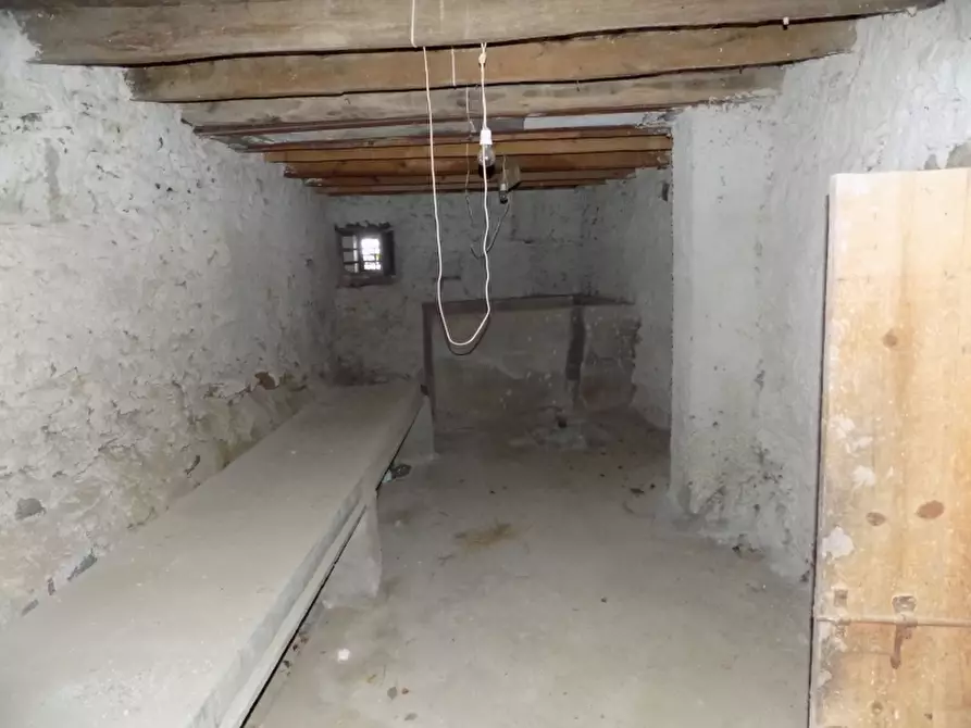 Immagine 33 di Rustico / casale in vendita  a Villanova D'albenga