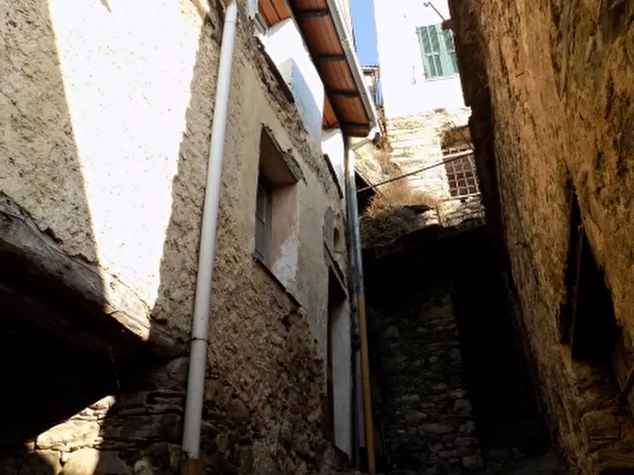 Immagine 9 di Appartamento in vendita  a Borgomaro