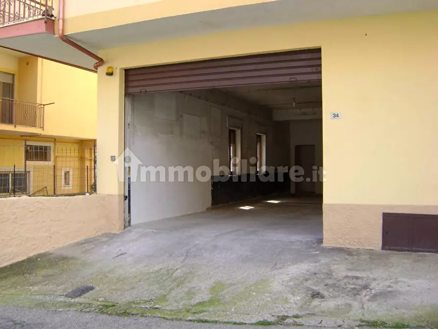 Immagine 4 di Negozio in affitto  in Via Nicola Nicotera 34 a Lamezia Terme