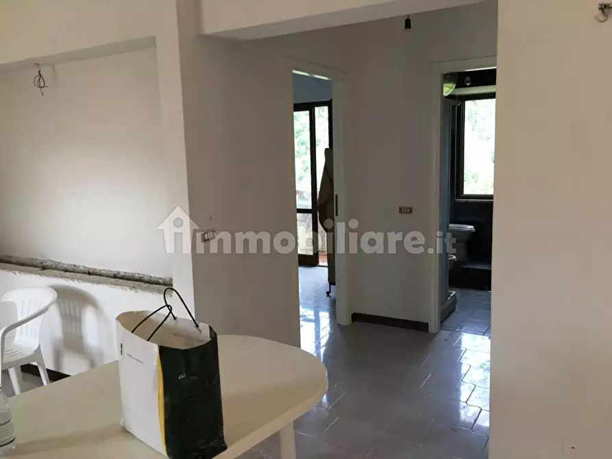 Immagine 10 di Appartamento in vendita  in Via della Pineta a Lamezia Terme