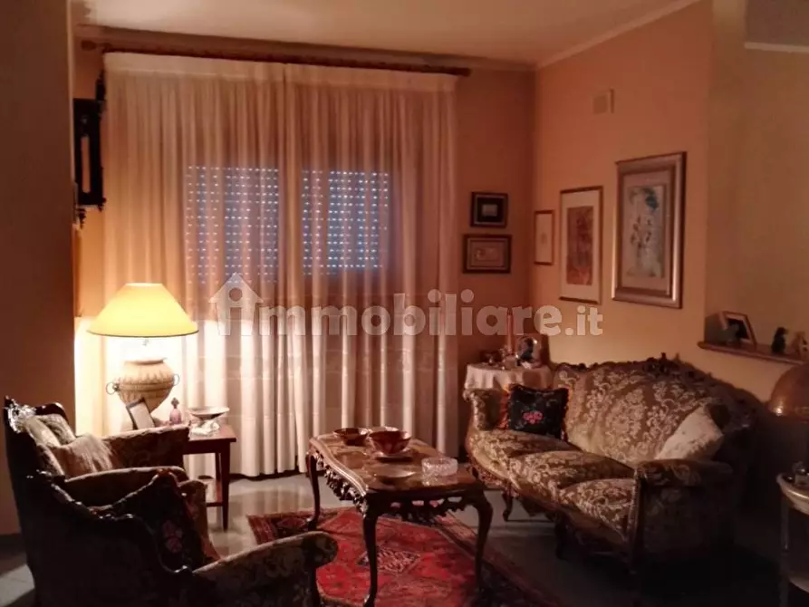 Immagine 4 di Appartamento in vendita  in Via Piersanti Mattarella a Lamezia Terme