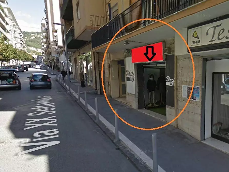 Immagine 3 di Negozio in vendita  in Via 20 Settembre 83 a Lamezia Terme