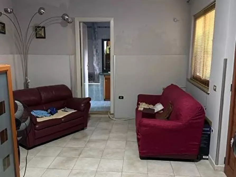 Immagine 1 di Appartamento in vendita  in VIA ENRICO FERMI a Carinaro