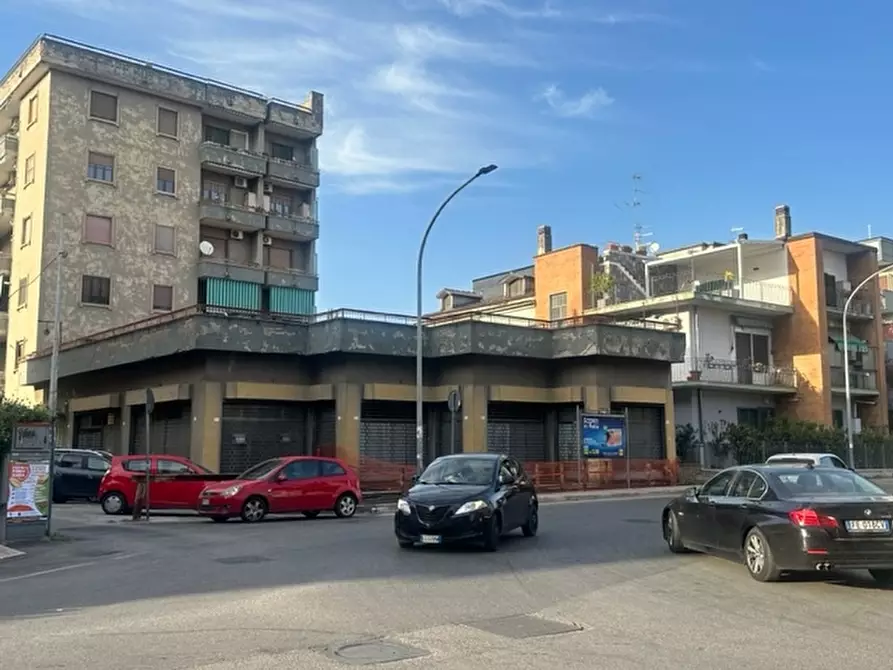 Immagine 6 di Locale commerciale in affitto  in via   martiri d'ungheria 1 a Santa Maria Capua Vetere