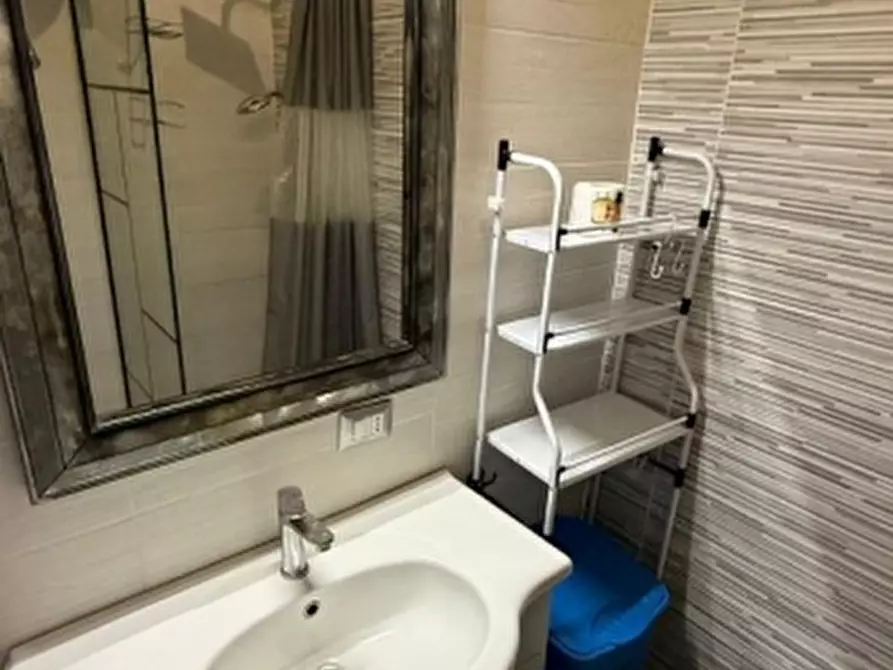 Immagine 1 di Appartamento in affitto  in Via Domiziana, km 39/00, 8 145 a Castel Volturno