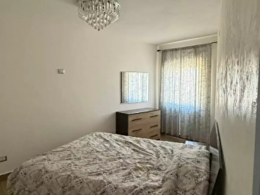 Immagine 5 di Appartamento in affitto  in Via Domiziana, km 39/00, 8 145 a Castel Volturno