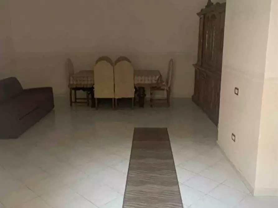 Immagine 4 di Appartamento in vendita  in PIAZZIA  MAGENTA 42 a Aversa