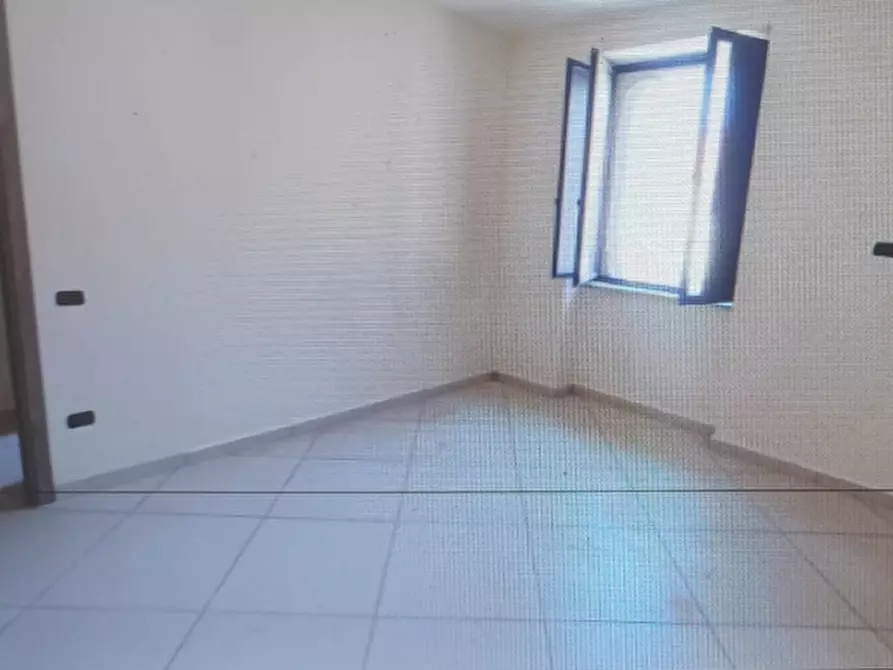 Immagine 4 di Appartamento in vendita  in VIA SANTA MARGHERITA 58 a Maddaloni