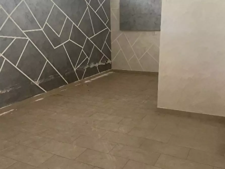 Immagine 5 di Locale commerciale in affitto  in VIA   CORSO   EUROPA 200 a San Marcellino