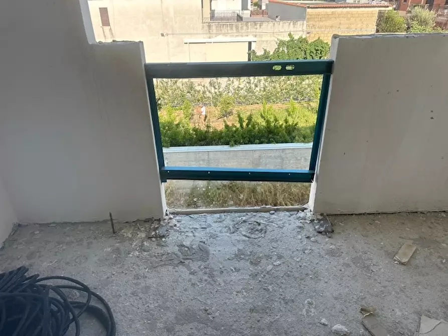 Immagine 19 di Villetta a schiera in vendita  in via Basile a Parete