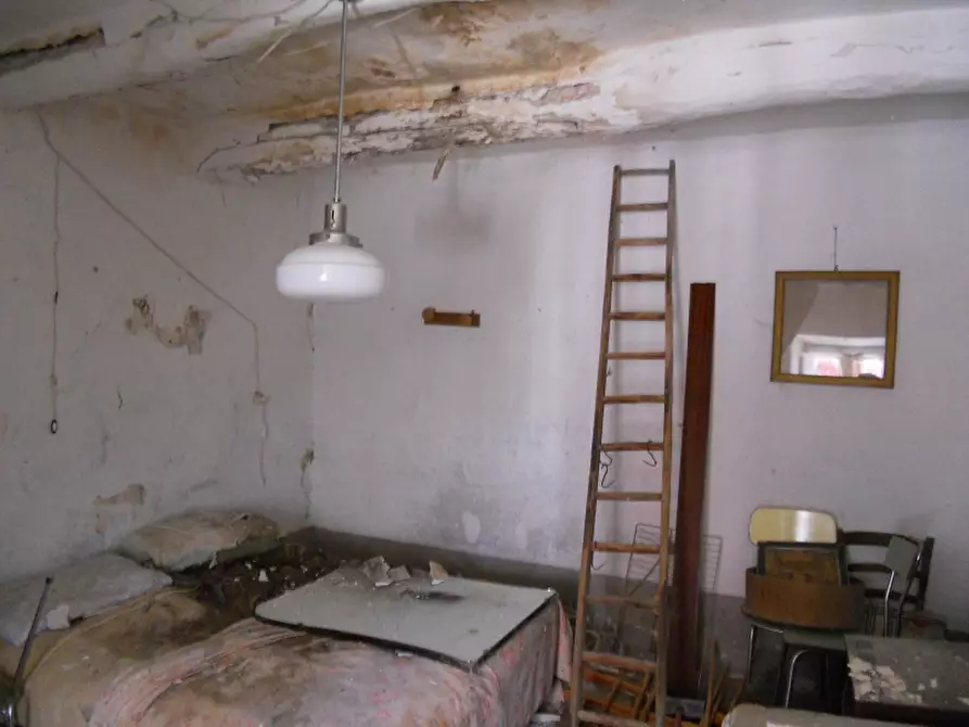 Immagine 3 di Porzione di casa in vendita  a Montagano