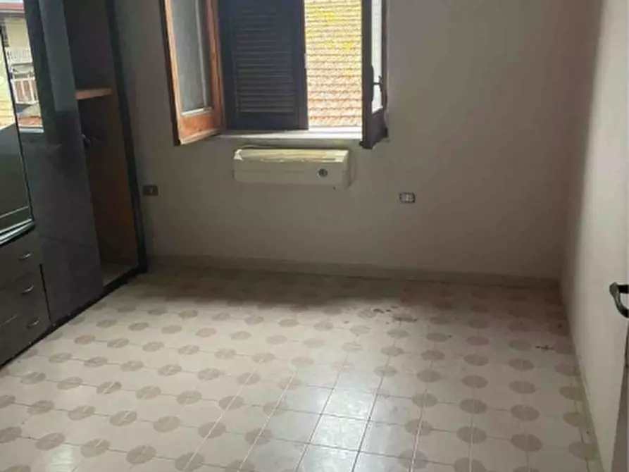 Immagine 11 di Villa in vendita  in VIA   FIUME SNC a Castel Volturno