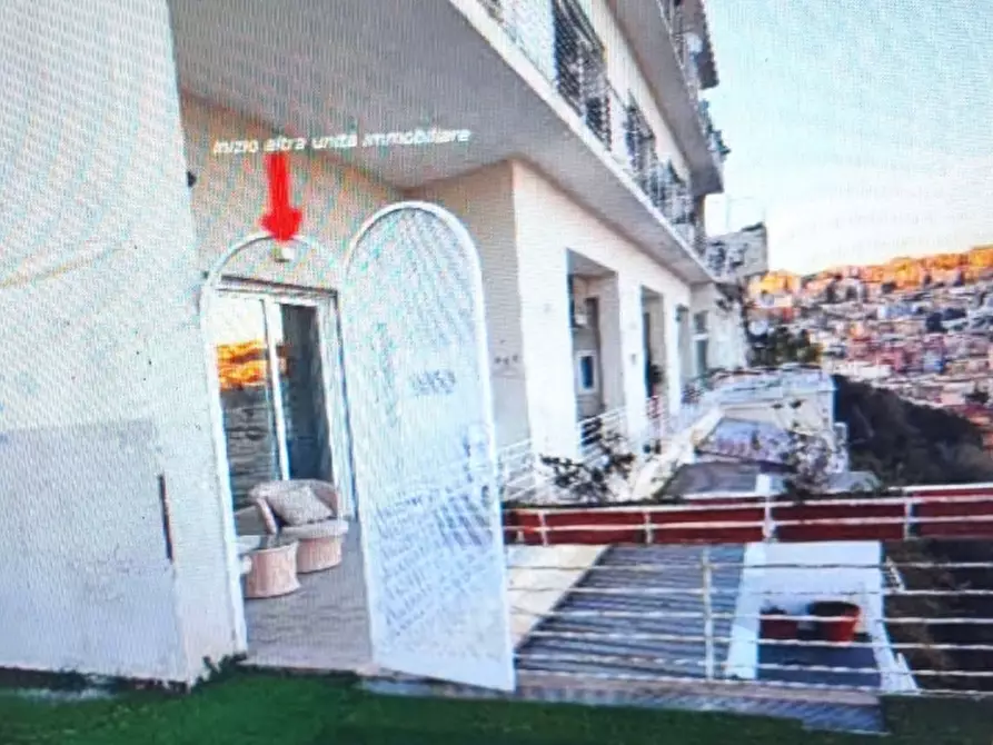 Immagine 2 di Appartamento in vendita  in VIA ORAZIO 70 a Napoli