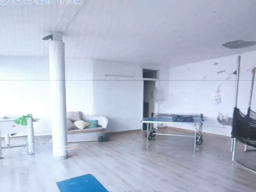 Immagine 3 di Appartamento in vendita  in VIA ORAZIO 70 a Napoli