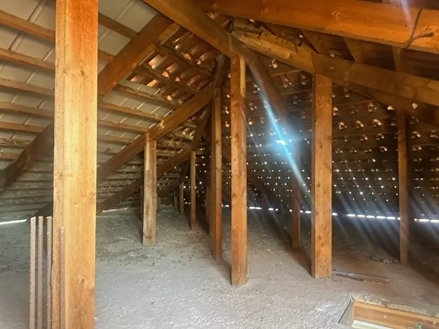 Immagine 12 di Villa in vendita  in VIA N.S. ANTONIO a Trentola Ducenta