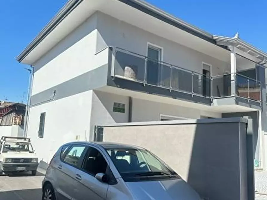 Immagine 1 di Villa in vendita  in VIA N.S. ANTONIO a Trentola Ducenta