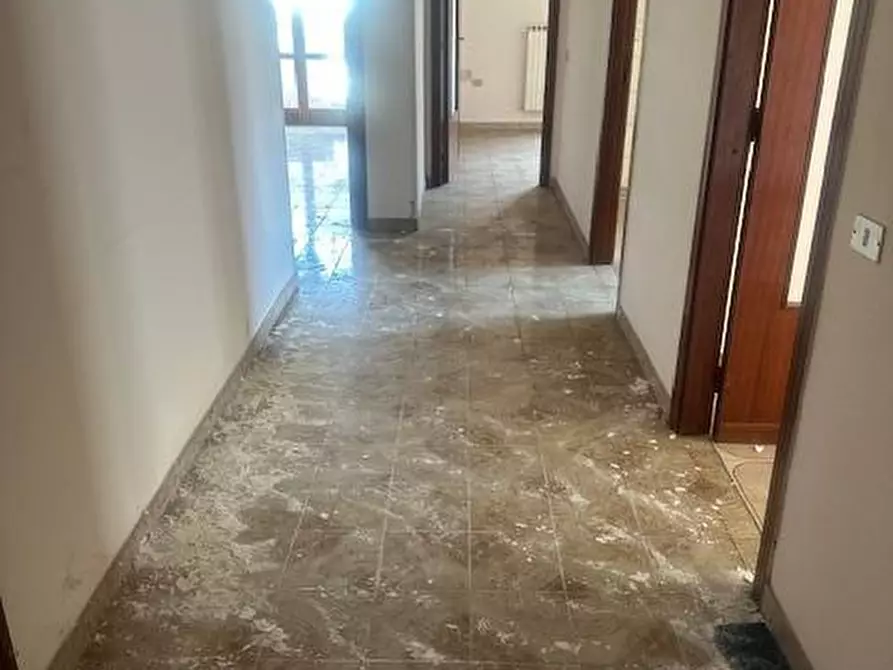 Immagine 15 di Palazzo in vendita  in VIA NAPOLI SNC a Santa Maria Capua Vetere