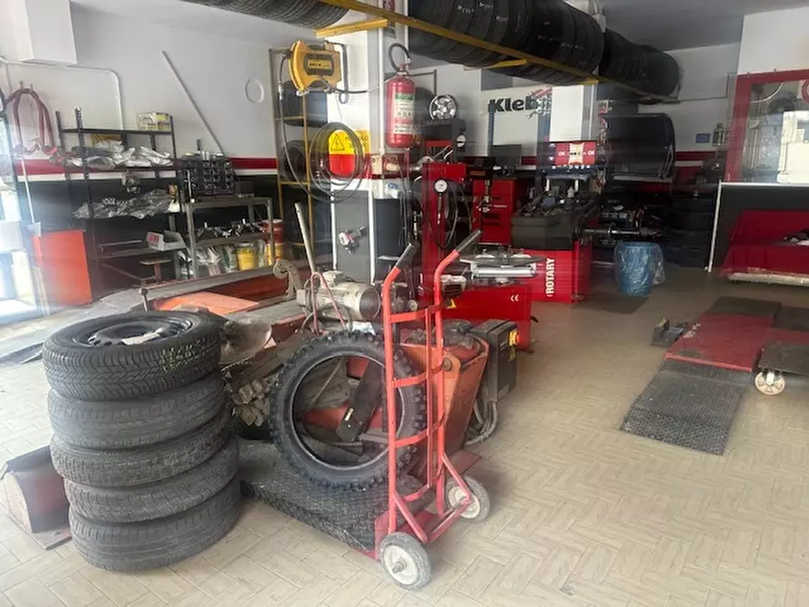 Immagine 34 di Palazzo in vendita  in VIA NAPOLI SNC a Santa Maria Capua Vetere