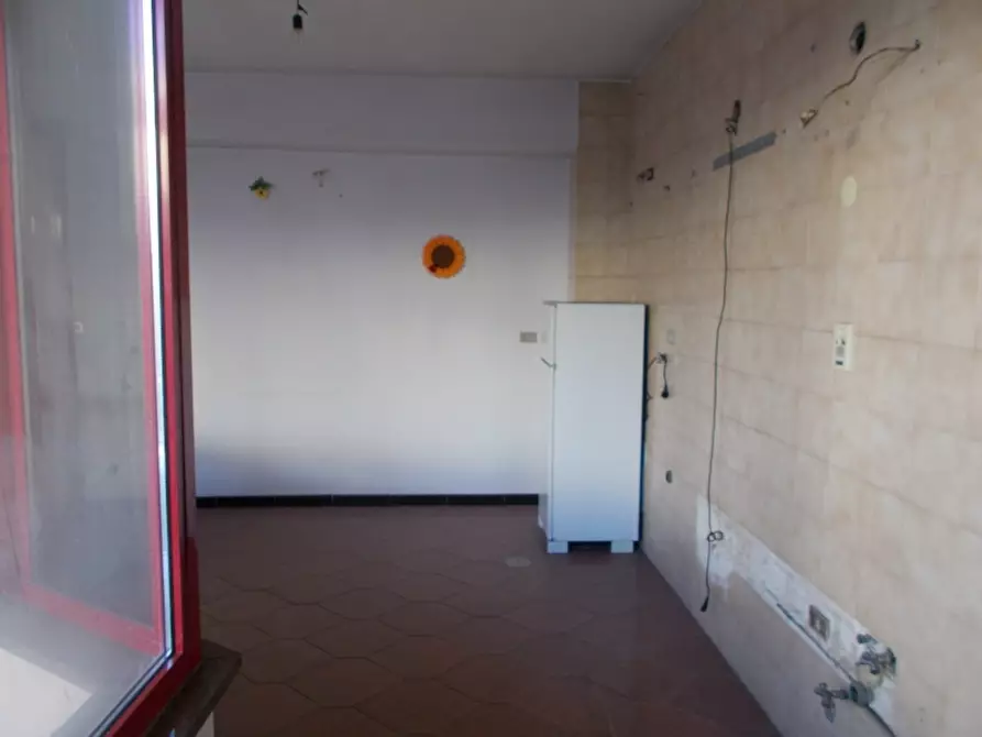 Immagine 4 di Casa semindipendente in vendita  in via  costanzo a Lusciano