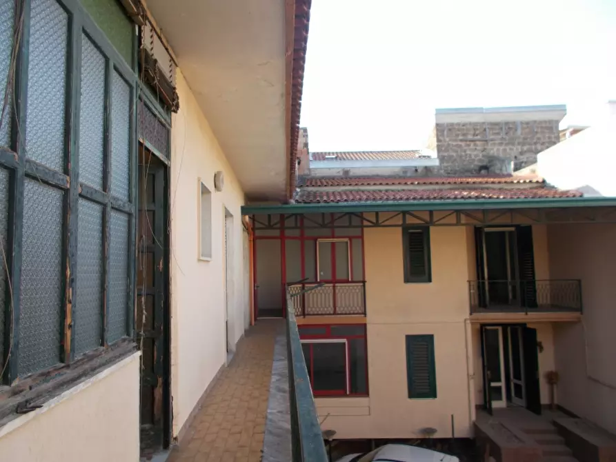 Immagine 12 di Casa semindipendente in vendita  in via  costanzo a Lusciano