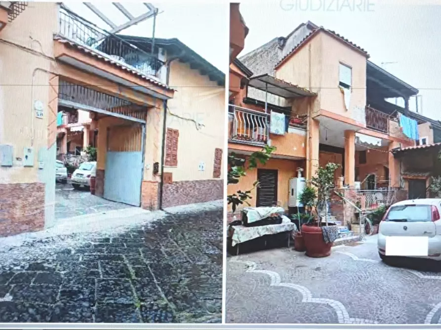 Immagine 2 di Casa semindipendente in vendita  in via magenta 62 a Parete