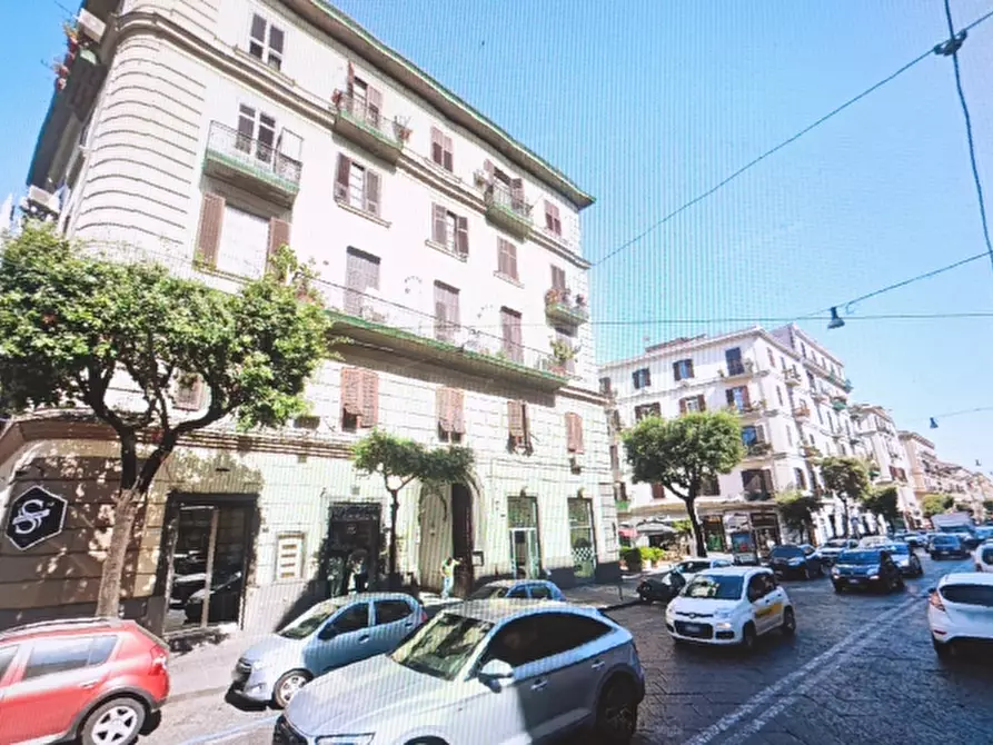 Immagine 1 di Appartamento in vendita  in CORSO GIUSEPPE GARIBALDI 240 a Napoli