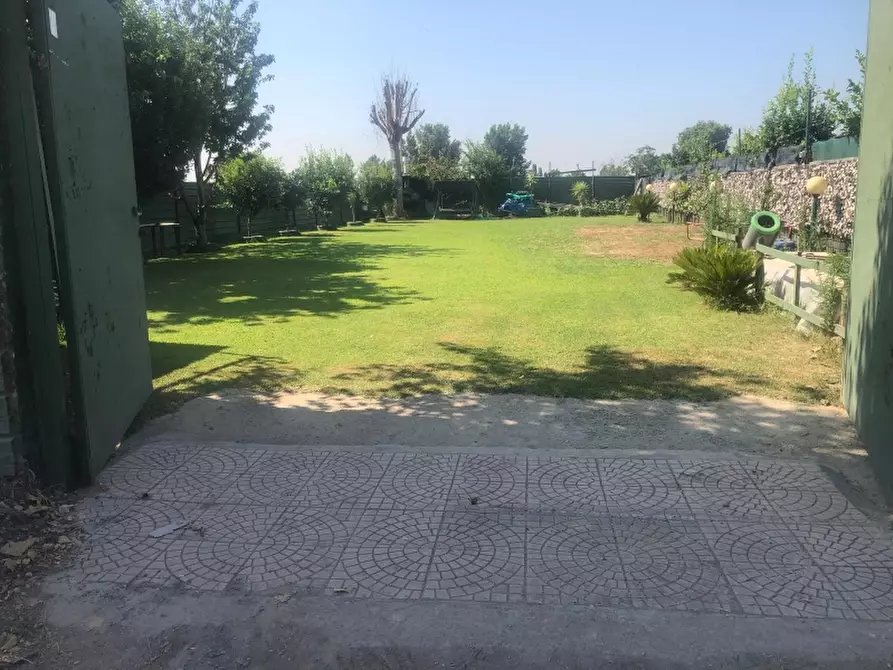 Immagine 1 di Terreno agricolo in vendita  in VIA APPIA a Teverola