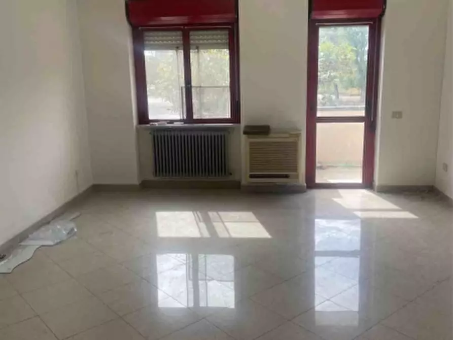 Immagine 10 di Appartamento in vendita  in VIA  ONORATO  PIETRANTONIO 150 a Aversa