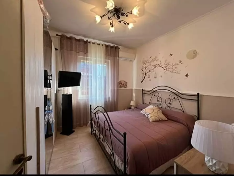 Immagine 7 di Villa in vendita  in VIA GARIGLIANO a Castel Volturno