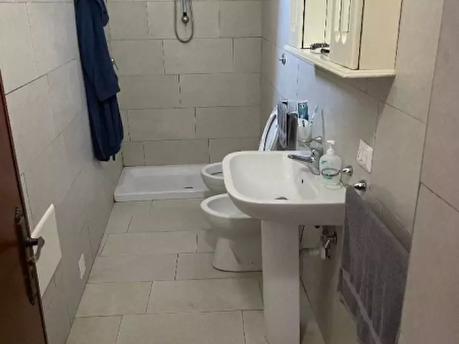 Immagine 4 di Appartamento in vendita  in VIA  ROMA SNC a Teverola