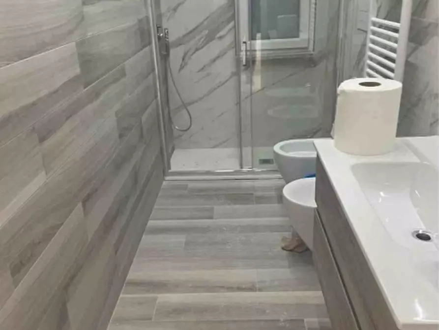 Immagine 9 di Appartamento in affitto  in VIA MICHELANGELO 250 a Aversa