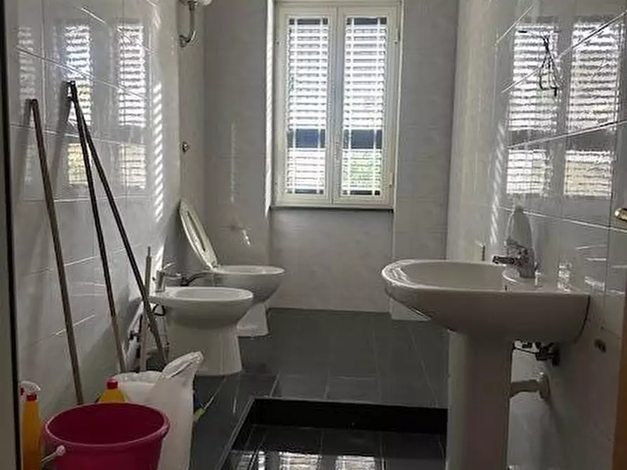 Immagine 3 di Appartamento in affitto  in VIA GABRIELE D'ANNUNZIO a Carinaro