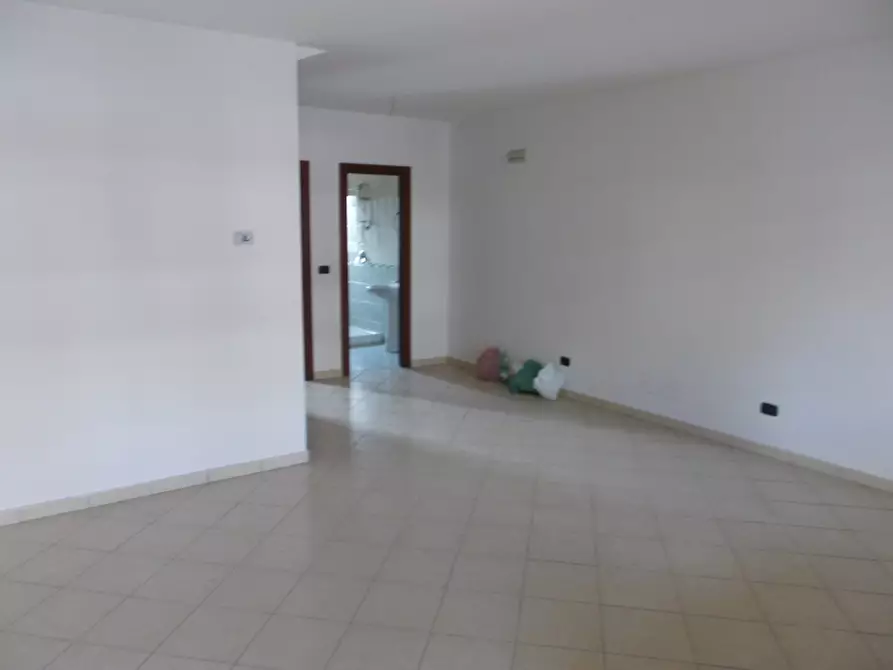 Immagine 1 di Villa in vendita  in via  roma snc a San Marcellino