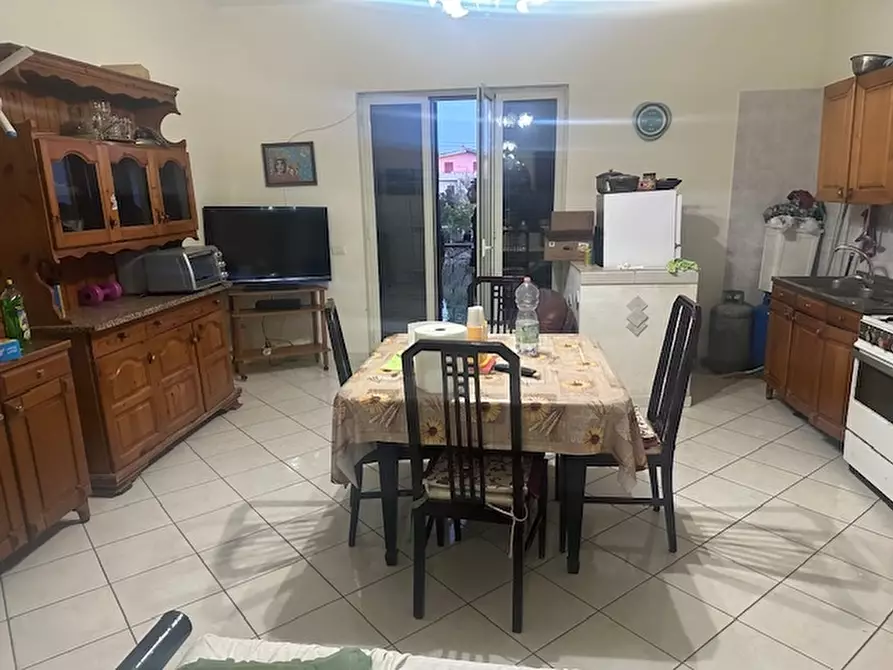 Immagine 2 di Appartamento in vendita  in VIA DOMIZIANA a Castel Volturno