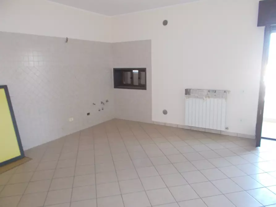 Immagine 1 di Appartamento in vendita  in strada provinciale a Villa Di Briano
