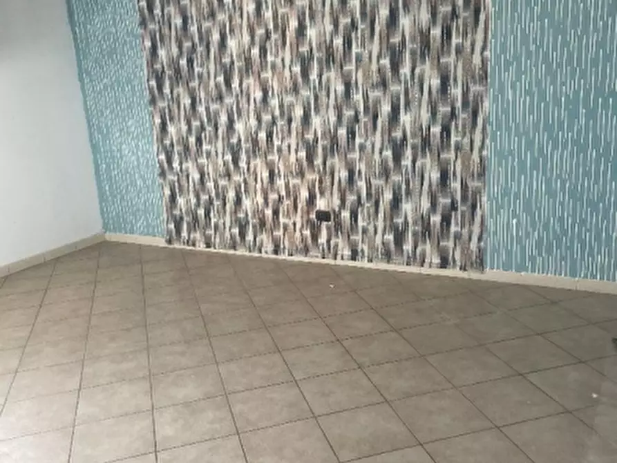 Immagine 5 di Appartamento in vendita  in VIA  SAN LUCIA 200 a Trentola Ducenta