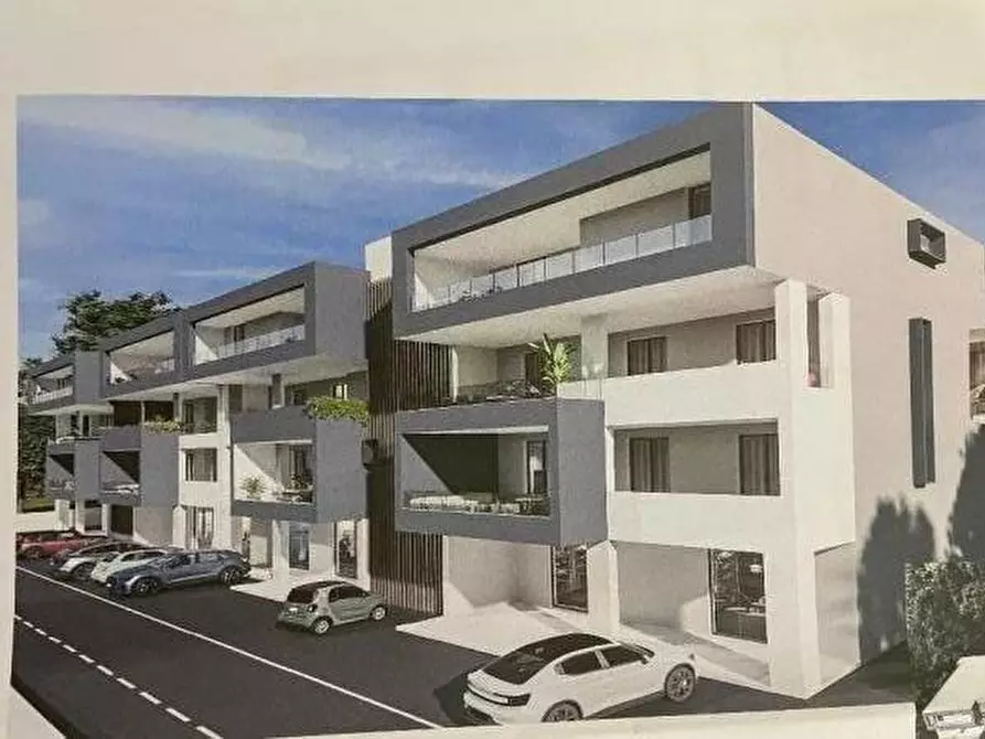 Immagine 4 di Appartamento in vendita  in via della libertà Lusciano SNC a Lusciano