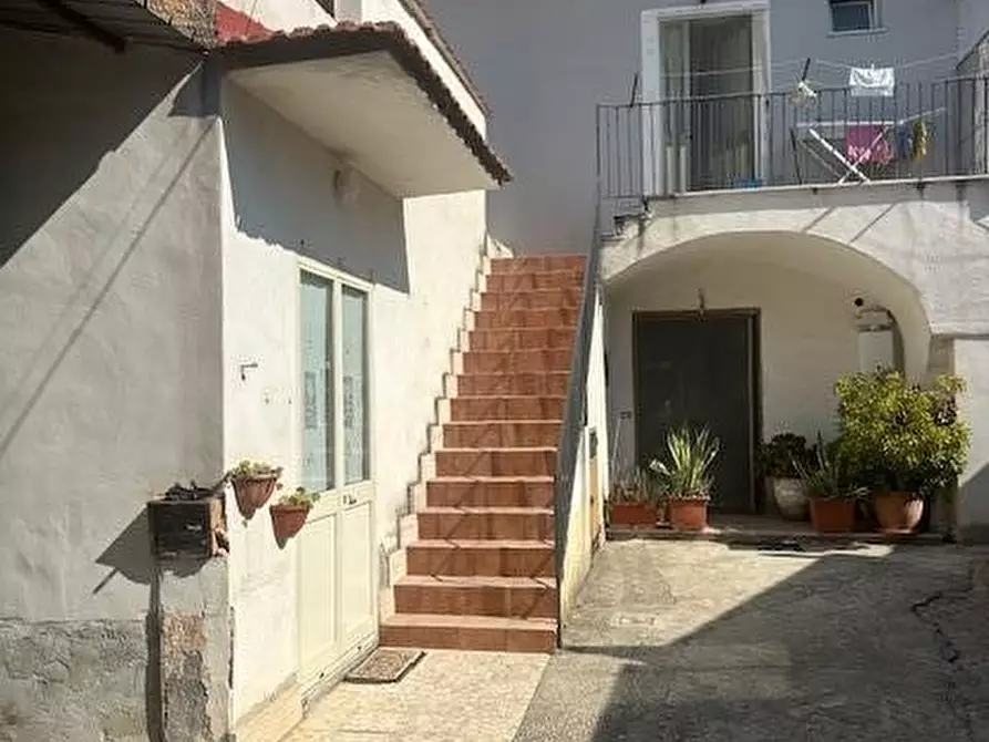 Immagine 3 di Appartamento in vendita  in VIA MAGENTA 24 a Parete
