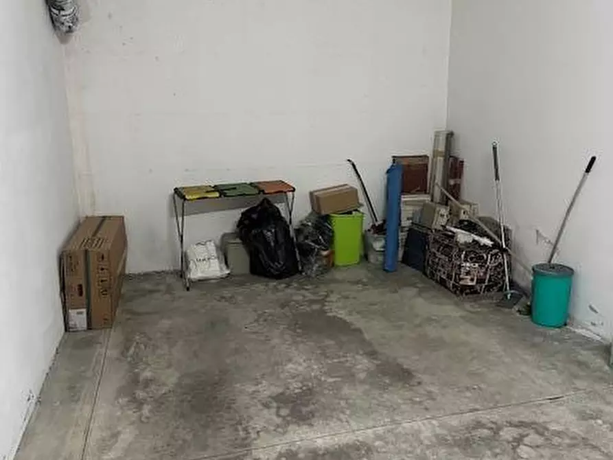 Immagine 16 di Appartamento in vendita  in Via Roma VI^ Traversa 8 a Teverola