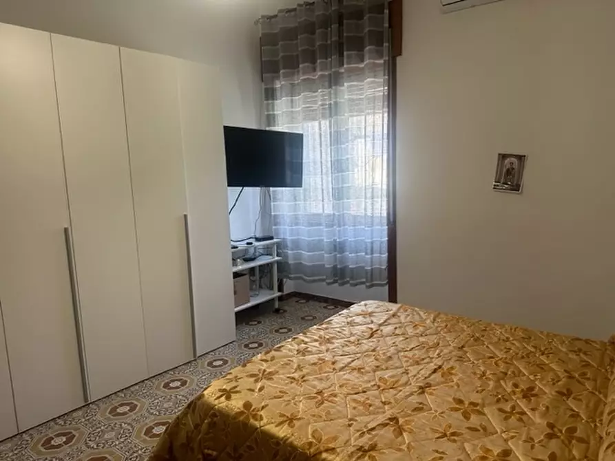 Immagine 10 di Casa semindipendente in vendita  in VIA OREFICE a Lusciano