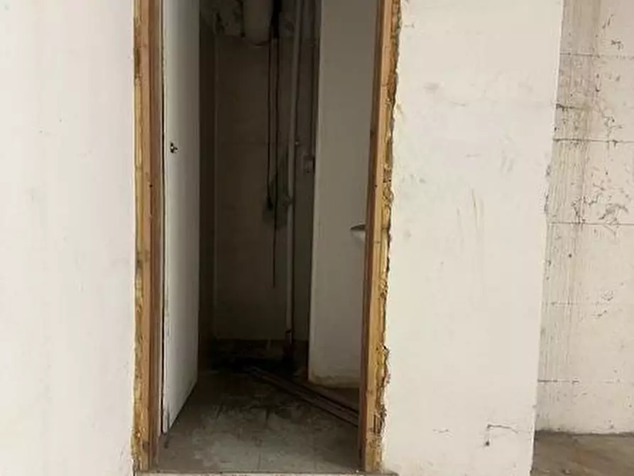Immagine 3 di Magazzino in affitto  in VIA SALVO D'ACQUISTO SNC a Trentola Ducenta