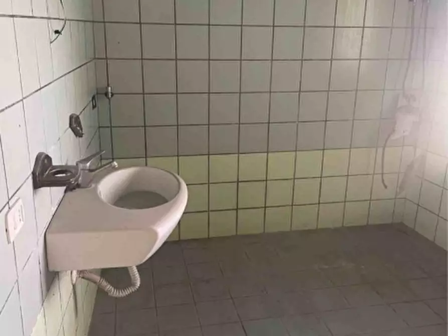 Immagine 2 di Casa semindipendente in vendita  in : Via Vittorio Emanuele snc a Casaluce