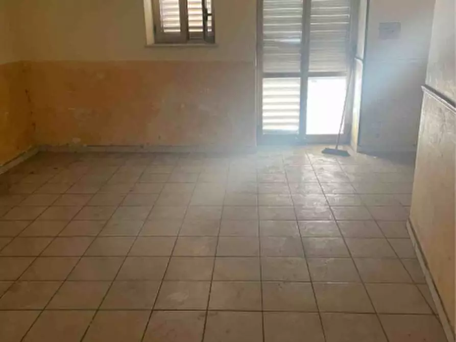 Immagine 3 di Casa semindipendente in vendita  in : Via Vittorio Emanuele snc a Casaluce