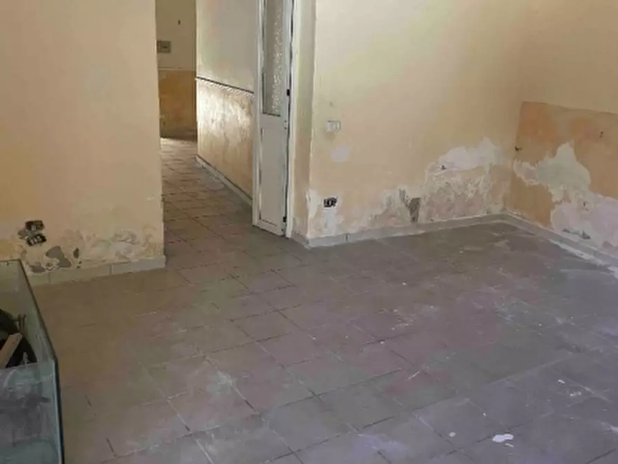 Immagine 4 di Casa semindipendente in vendita  in : Via Vittorio Emanuele snc a Casaluce