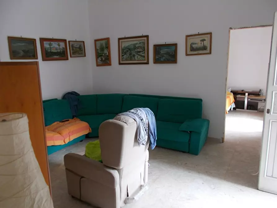 Immagine 6 di Casa semindipendente in vendita  in VIA   Guglielmo Marconi, SNC a Trentola Ducenta