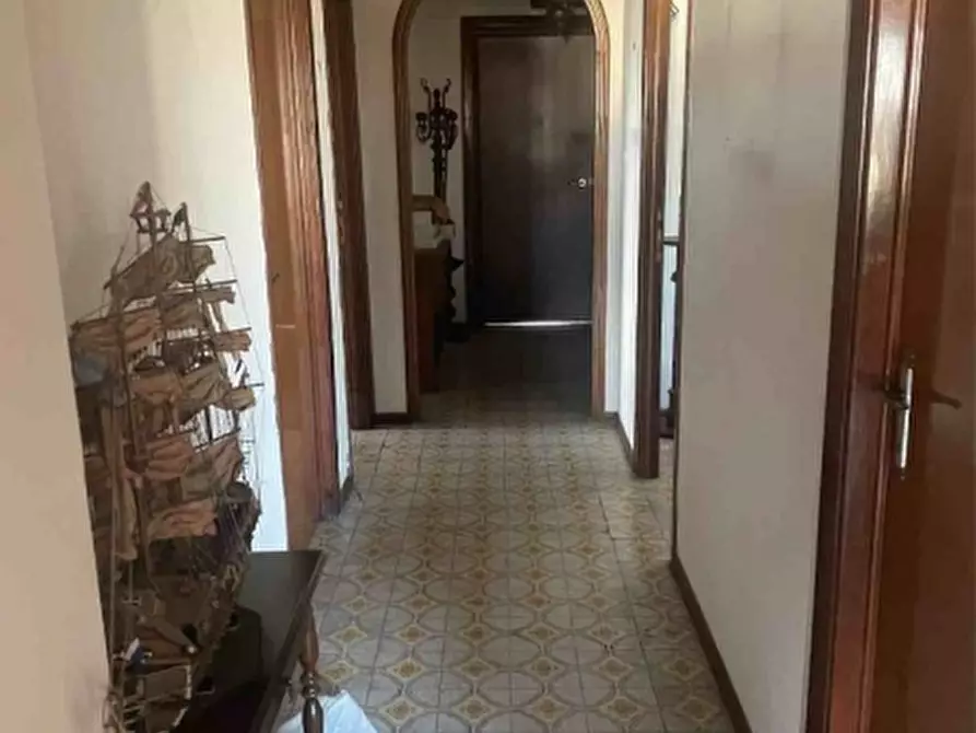 Immagine 6 di Appartamento in vendita  in VIA  VITO  DI JASI 120 a Aversa