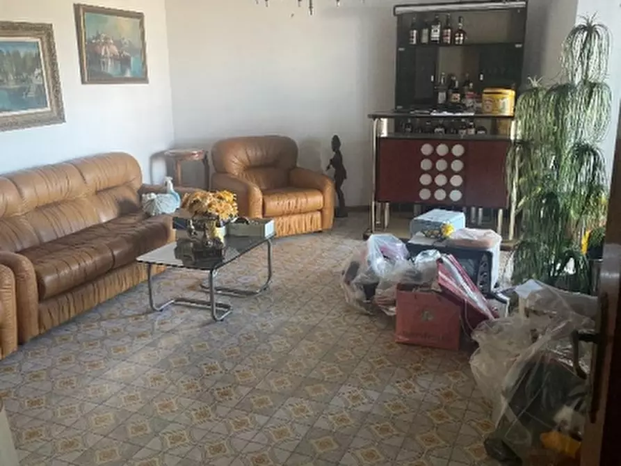 Immagine 7 di Appartamento in vendita  in VIA  VITO  DI JASI 120 a Aversa